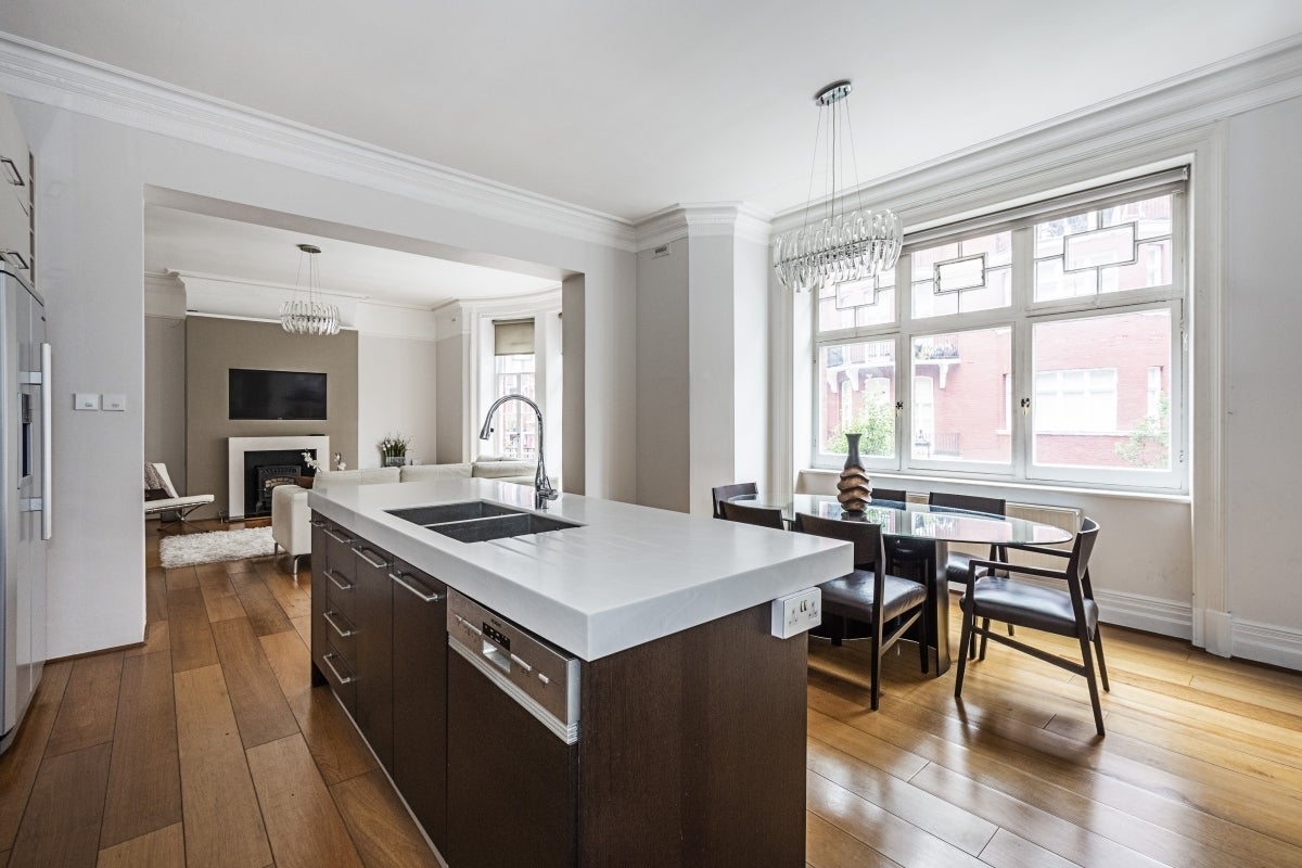 Flat Cabbell Street in City of Westminster