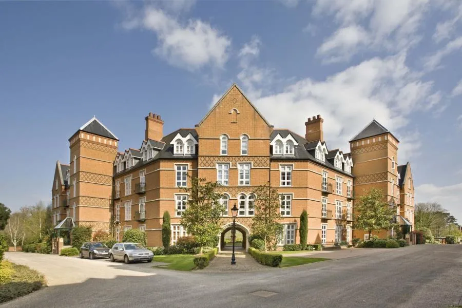 Flat Holloway Drive in Borough of Runnymede