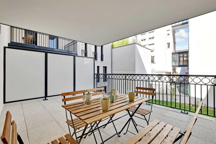 Flat Rue de Verdun in Suresnes