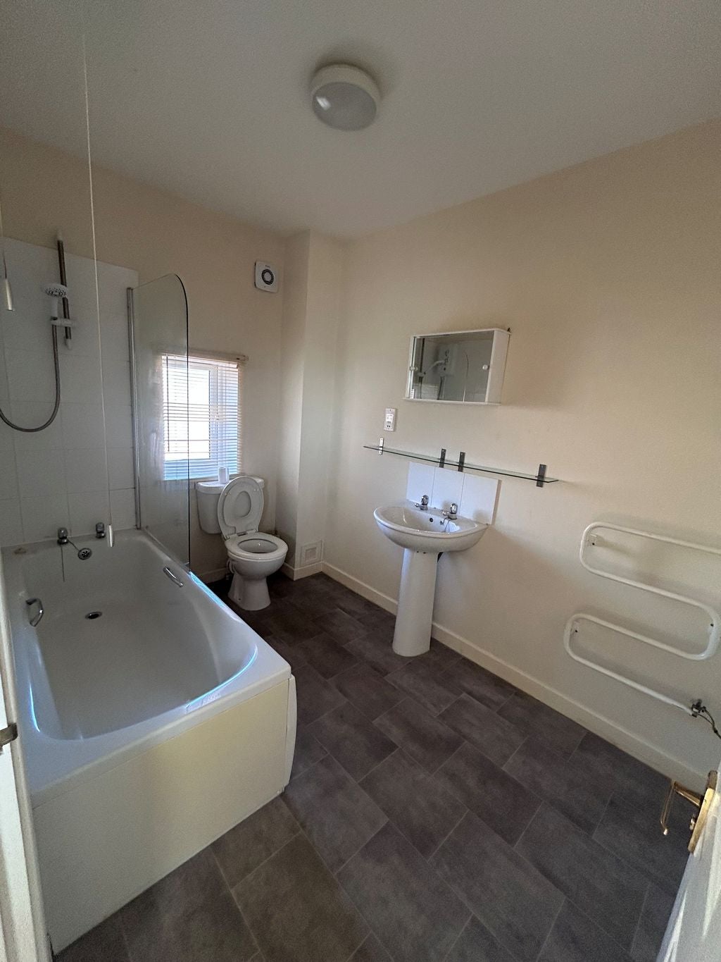 Flat Evesham Road in Redditch