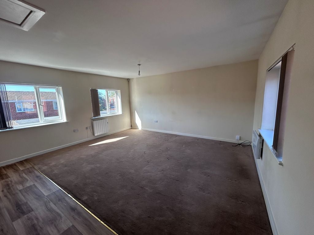 Flat Evesham Road in Redditch