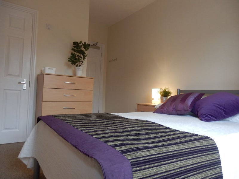 Room St Augustine's Avenue in Greater London