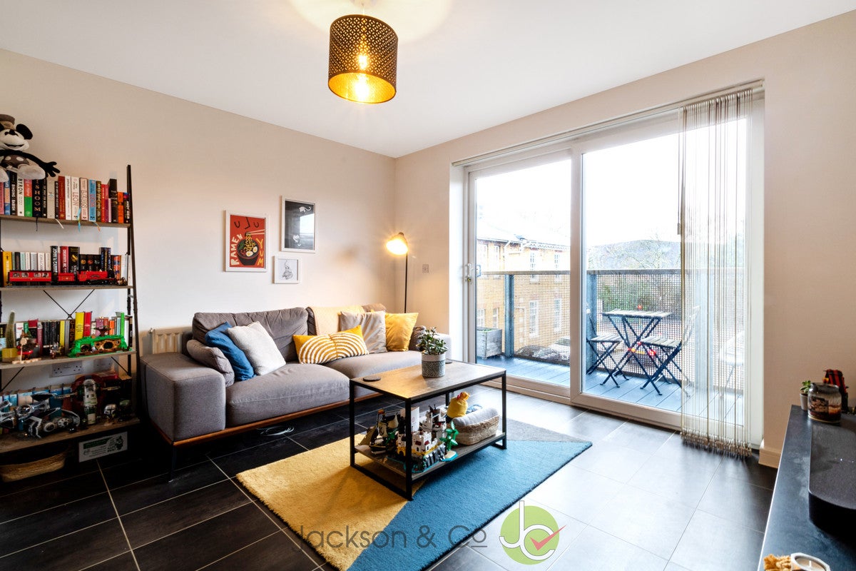 Flat Watson Heights in Chelmsford