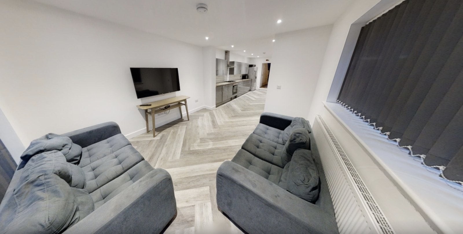 Room Westfield Drive in Charnwood