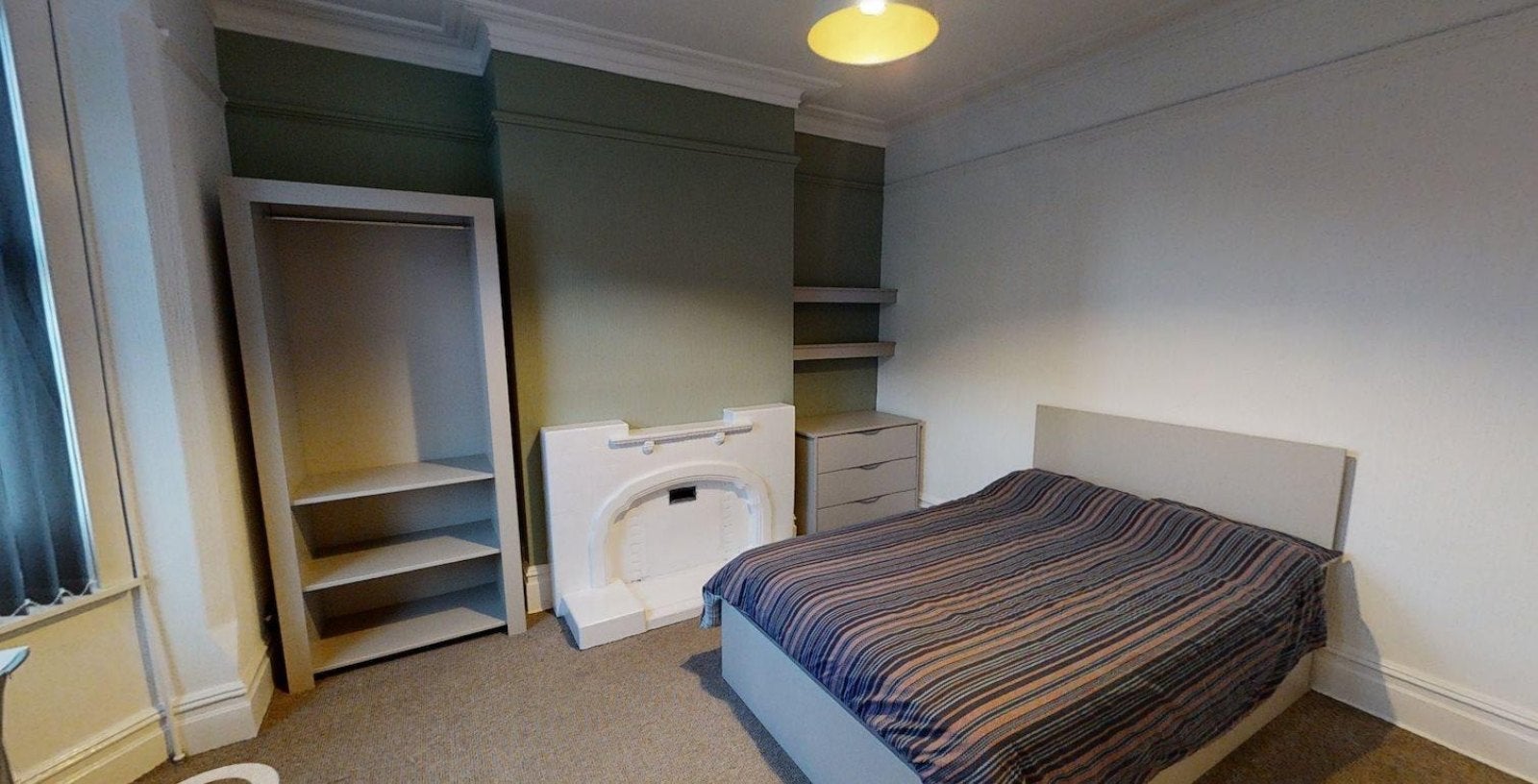Room Westfield Drive in Charnwood