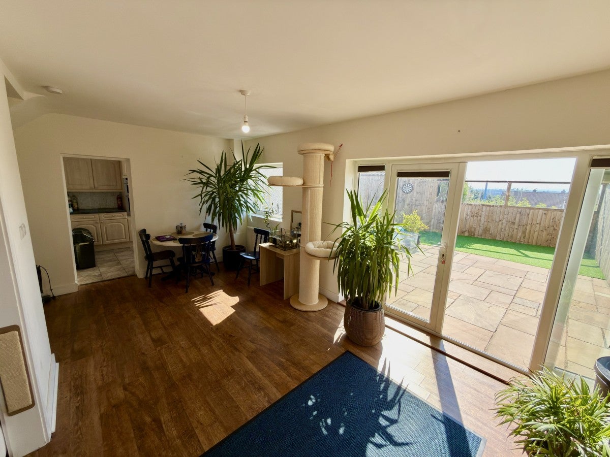 House Aberthaw Circle in Newport