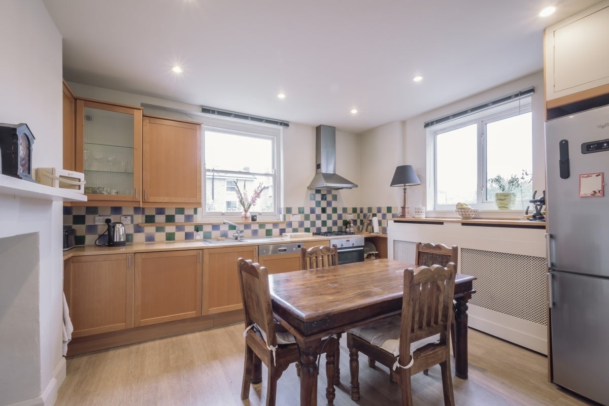 Flat Edith Grove in Greater London