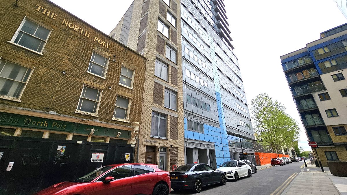 Flat Manilla Street in Greater London