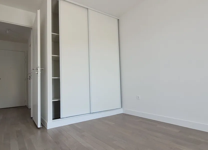 Appartement Allée Pierrette Anguera Gargallo à Issy-les-Moulineaux