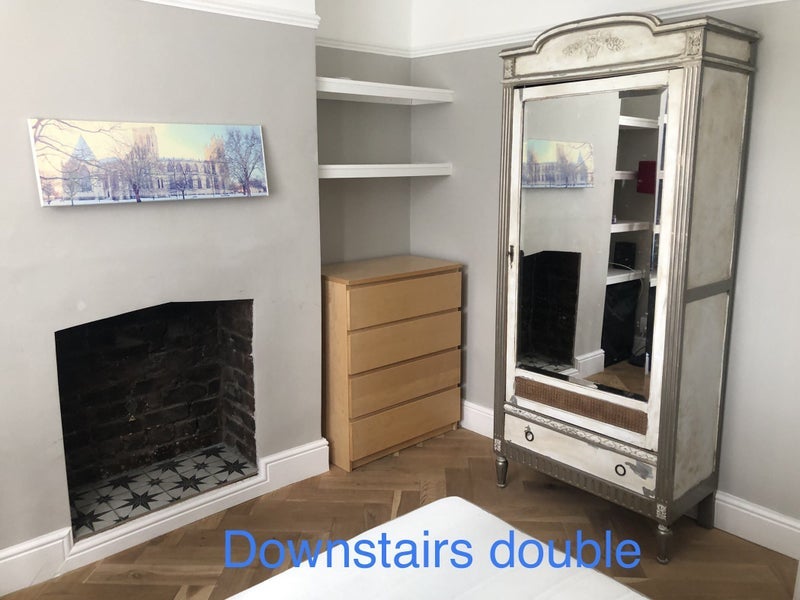 Room Parkside Road in Manchester