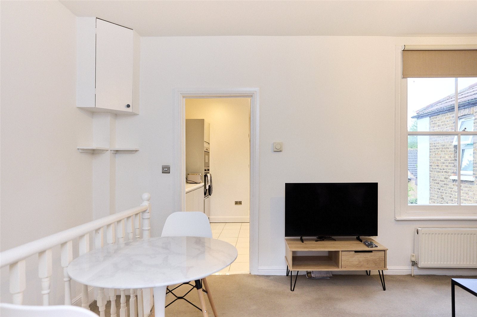 Flat Edgington Road in Greater London