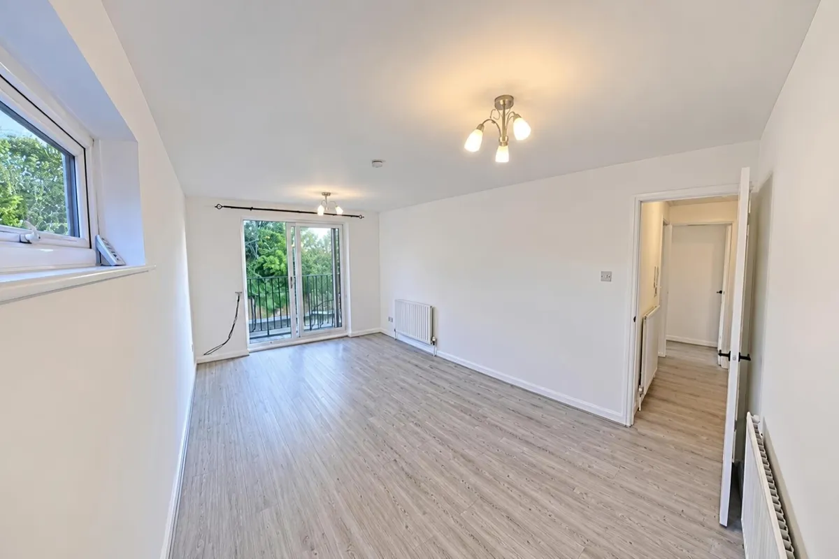 Flat Lambert Court in Hertsmere