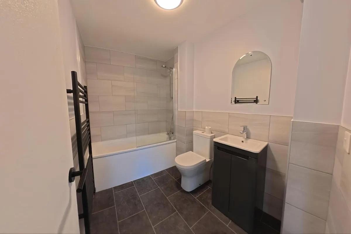 Flat Lambert Court in Hertsmere