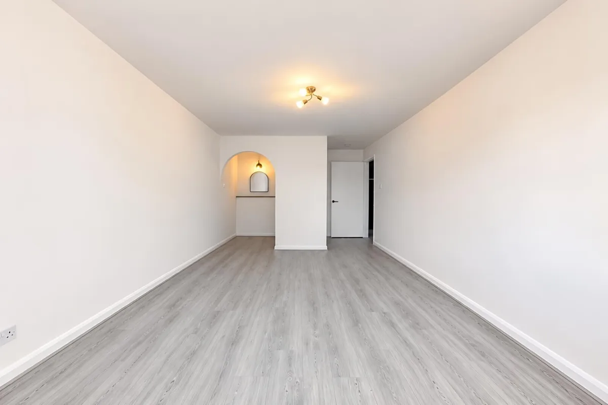 Flat Lambert Court in Hertsmere