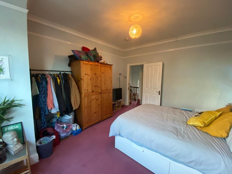 Room Arragon Gardens in Greater London
