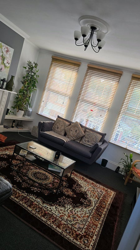 Room Carlton Park Avenue in Greater London