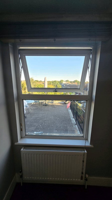 Room Carlton Park Avenue in Greater London