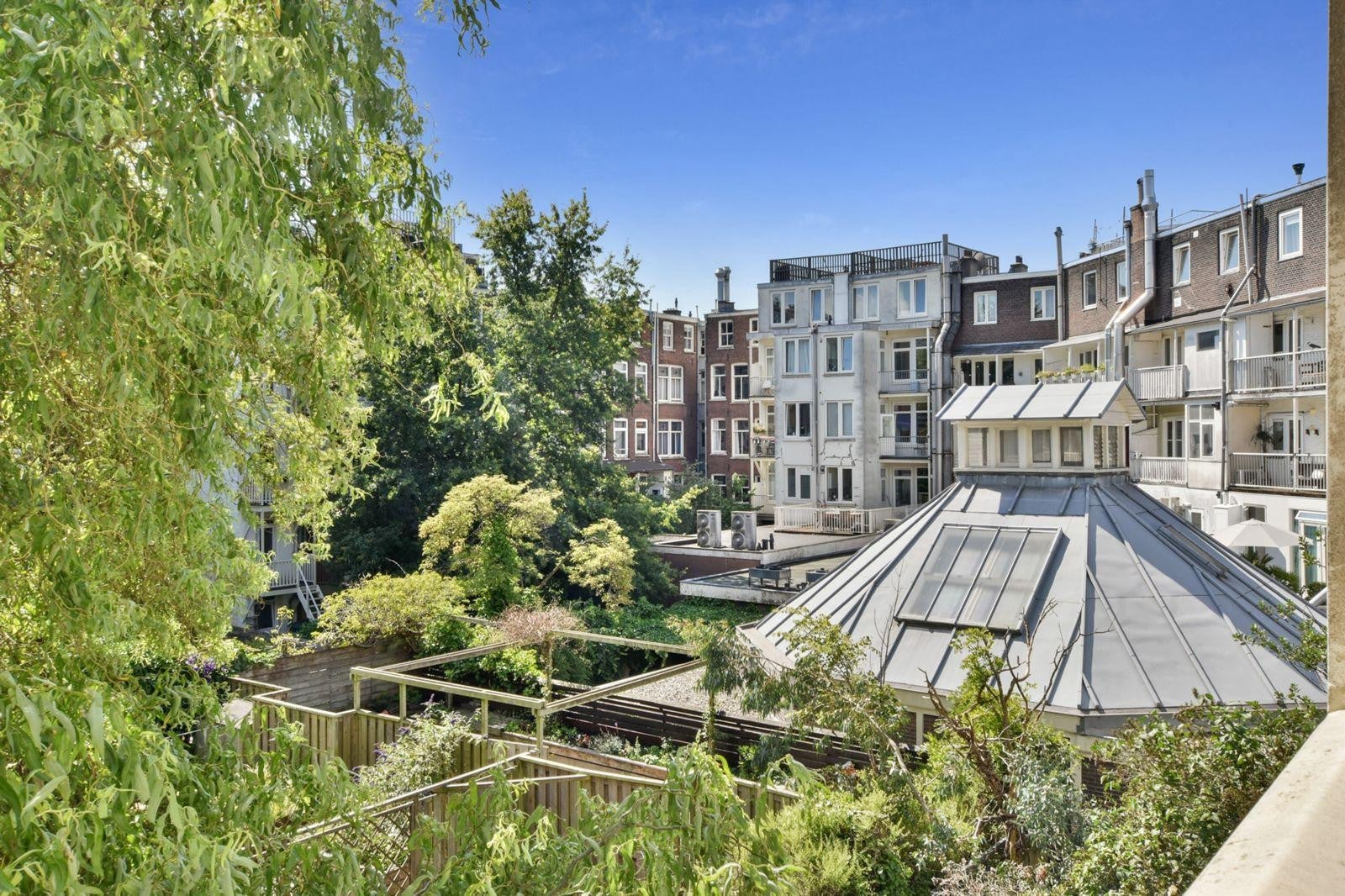 Appartement Frederik Hendrikstraat in Amsterdam