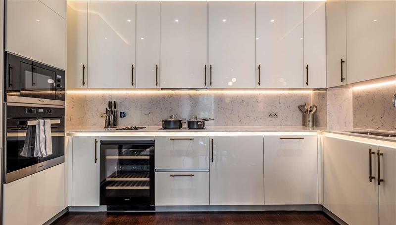 Flat New Mill Road in Greater London