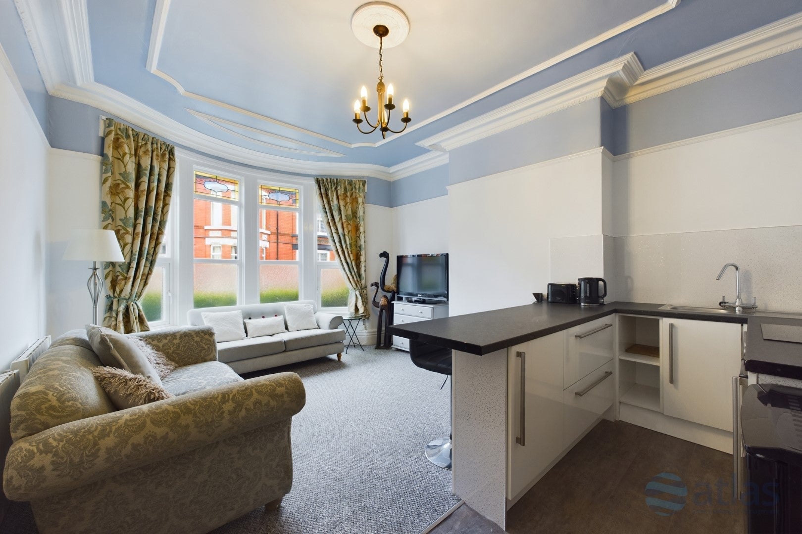 Flat Hallville Road in Liverpool