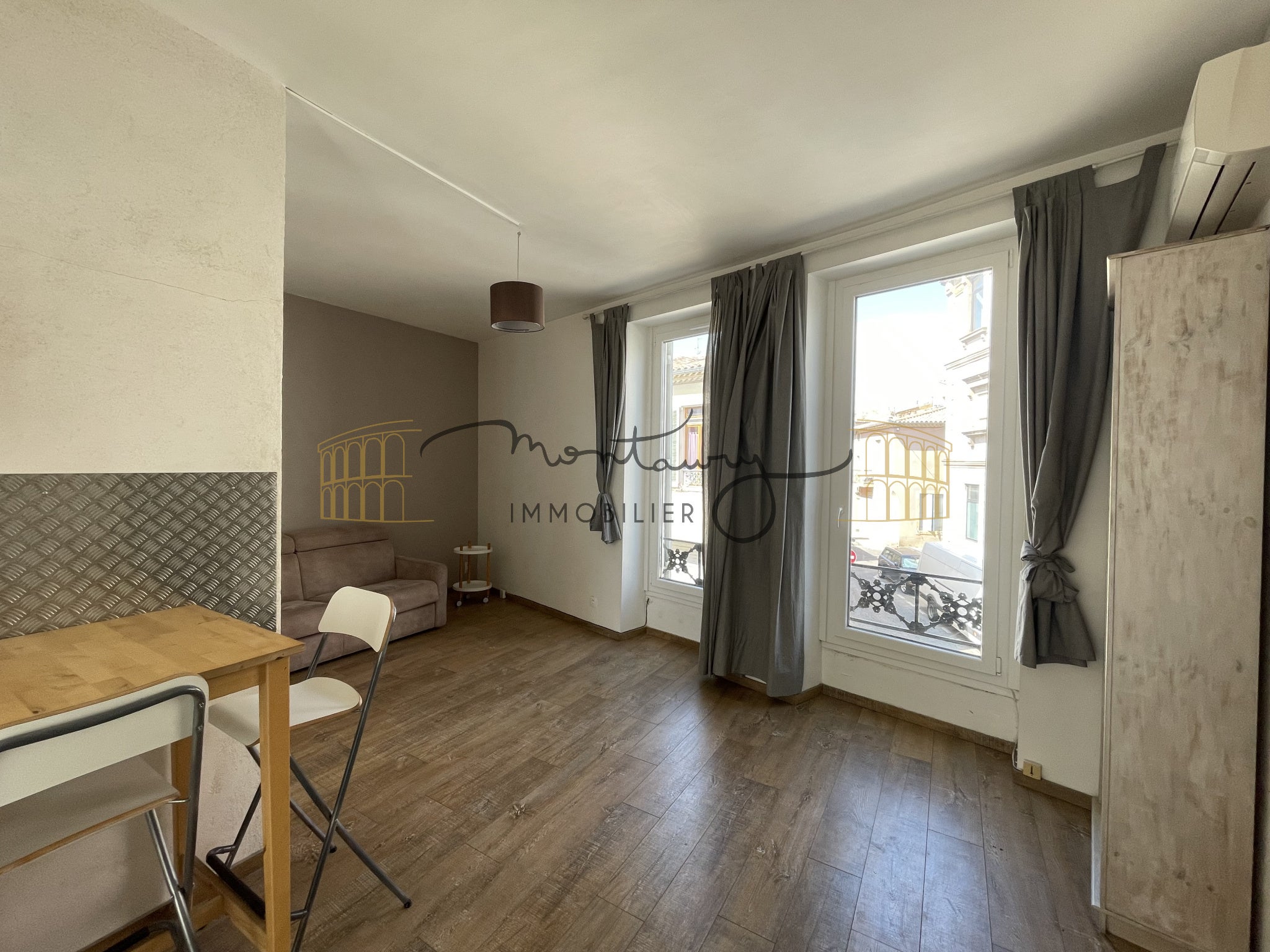 Flat Rue Roumanille in Nîmes
