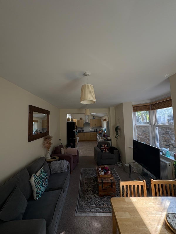 Room Freemantle Street in Greater London