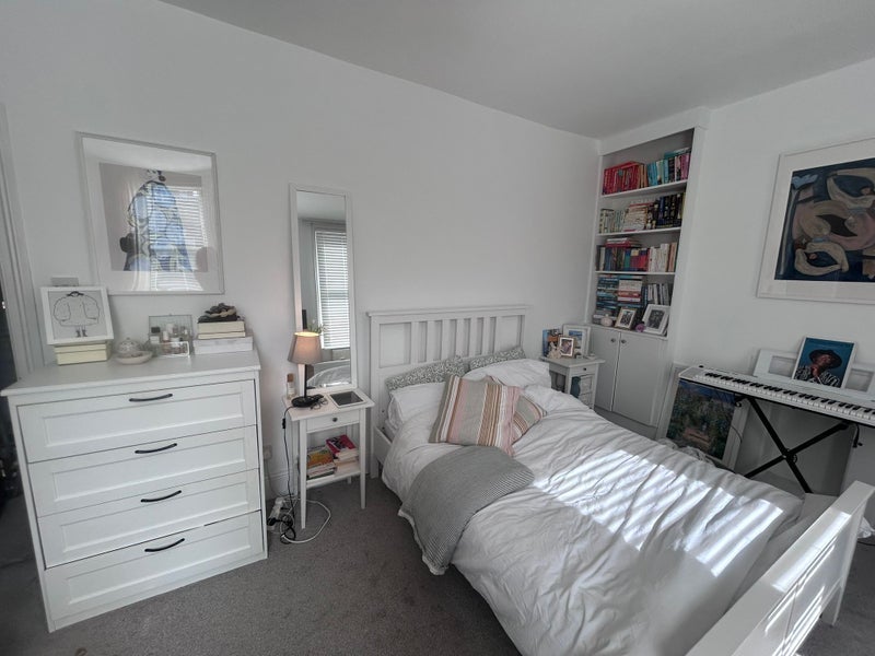 Room Freemantle Street in Greater London