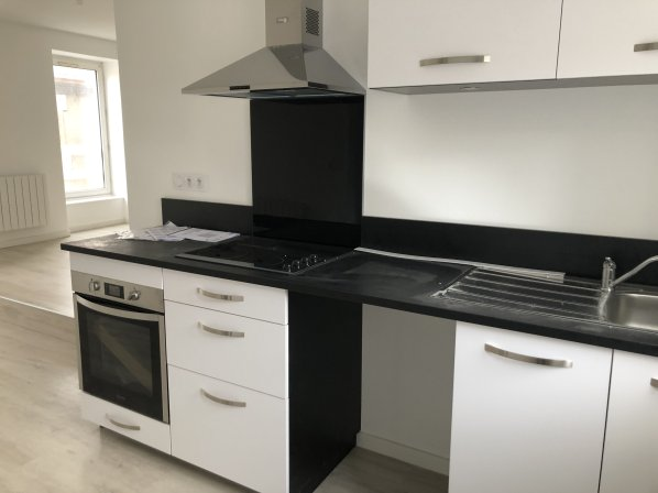 Flat Rue Philibert Mottin in Feurs