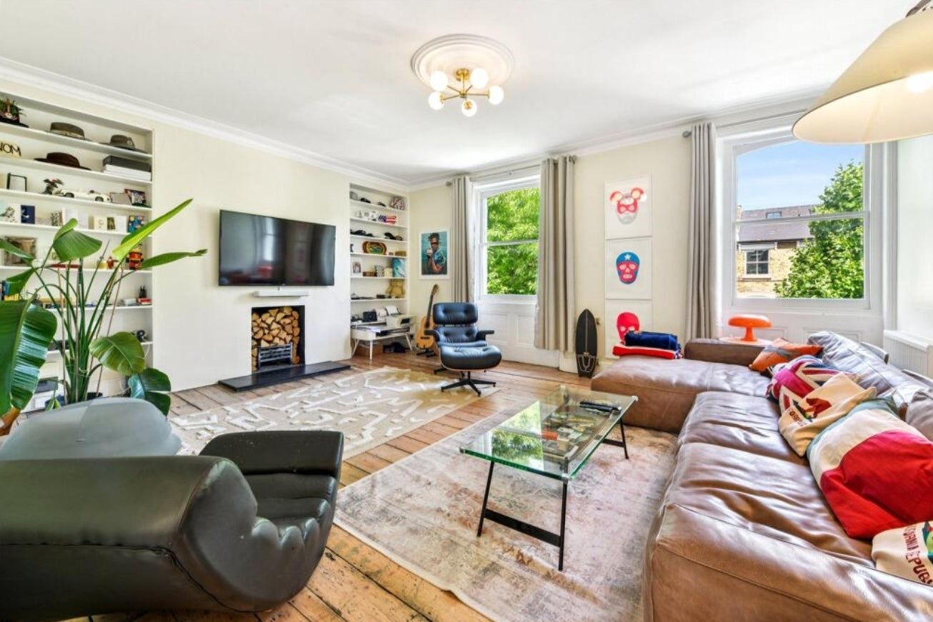 Flat Hammersmith Grove in Greater London