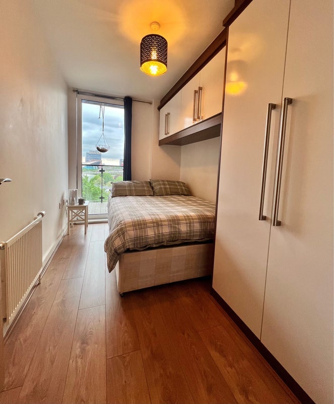 Room Jupp Road West in Greater London