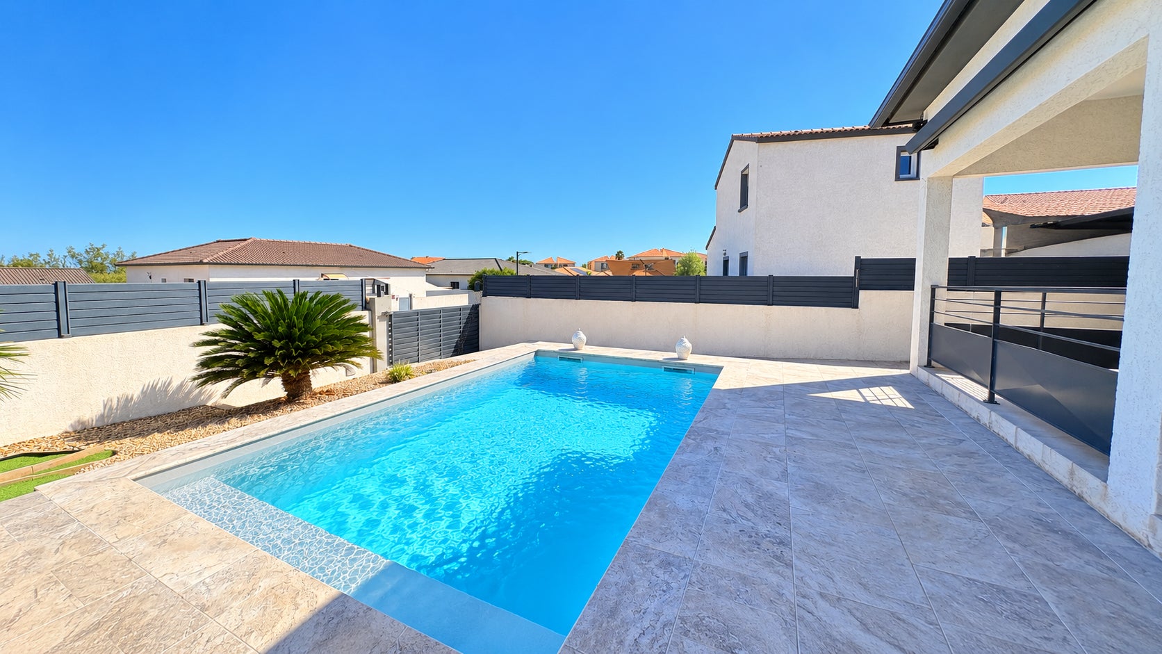 Maison Rue Aquila à Borgo