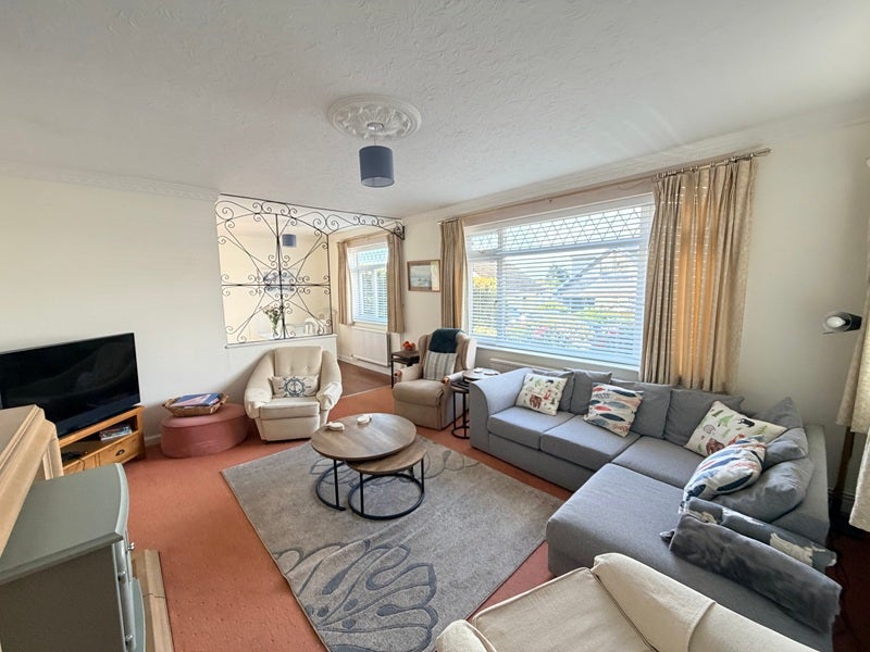 House Highpool Close in Newton