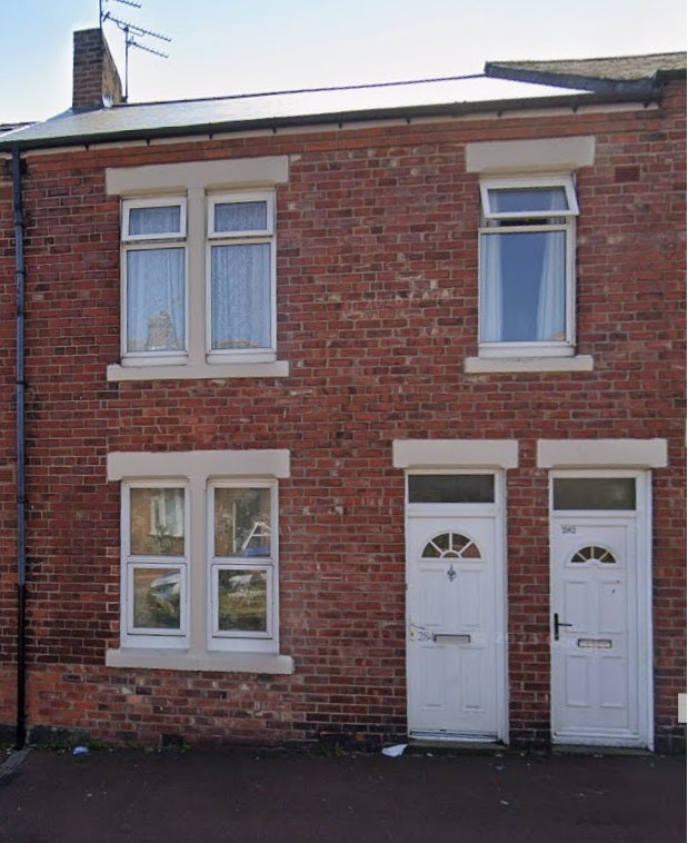 Flat Grace Street in Newcastle upon Tyne