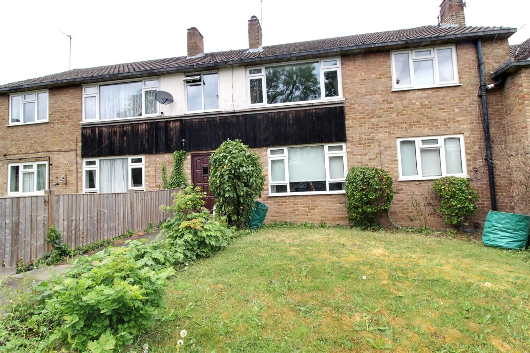 Flat Chase Green Avenue in Greater London