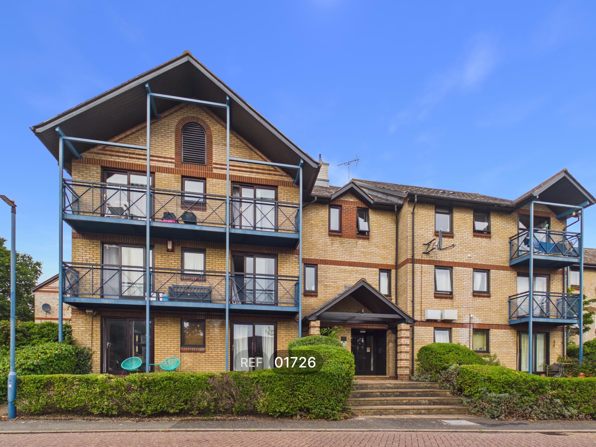 Flat Claremont Heights in Colchester
