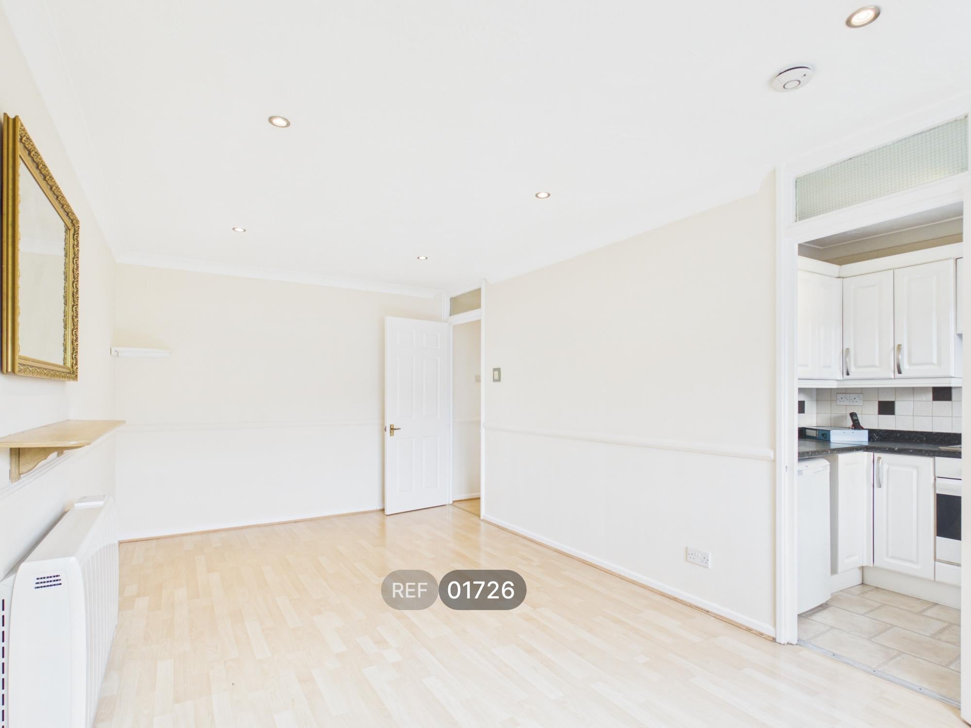 Flat Claremont Heights in Colchester