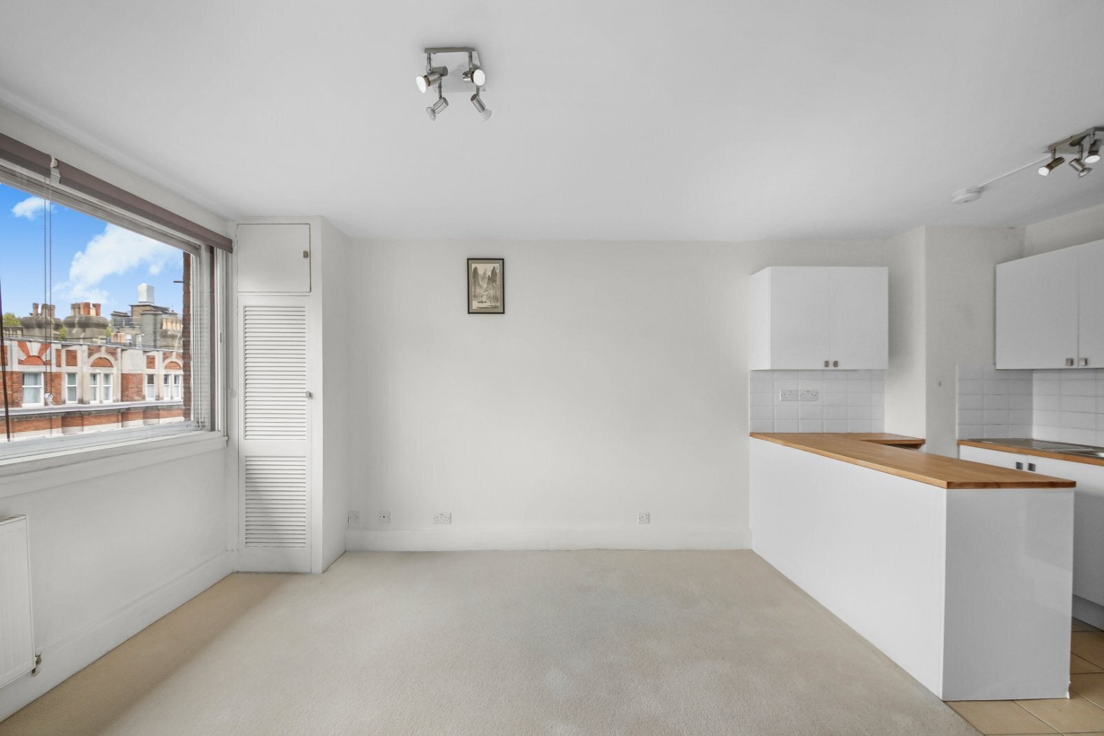 Flat Southampton Row in Greater London