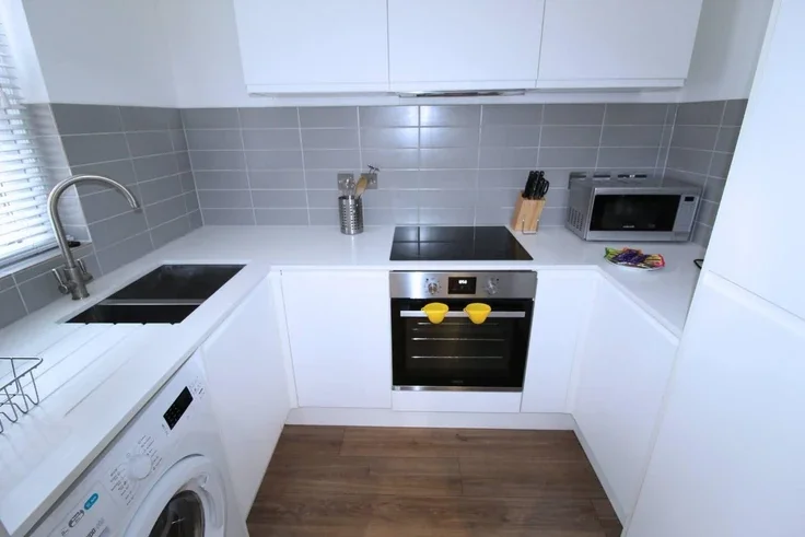 Flat Rochester Row in City of Westminster