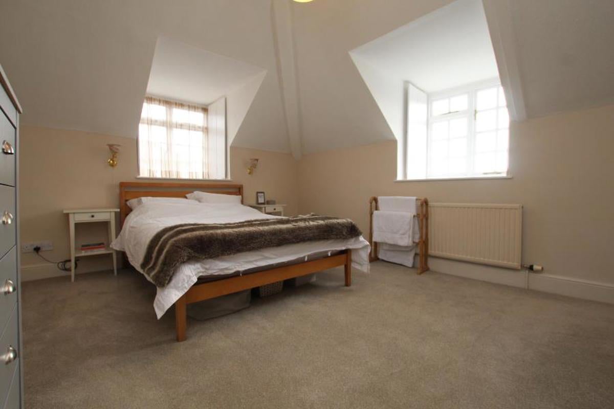 Flat Downleaze in Bristol