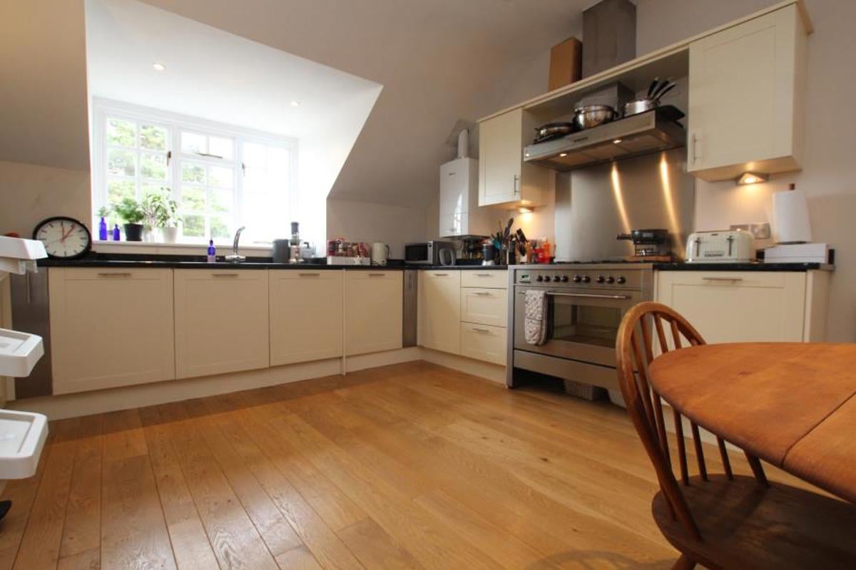 Flat Downleaze in Bristol