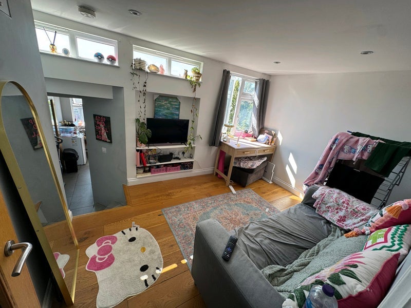 Flat Chester Road in Greater London