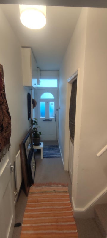 Room Herbert Crescent in Bristol