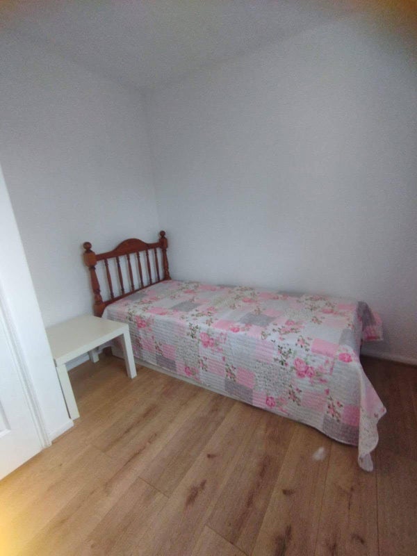 Room Swallow Gardens in Greater London