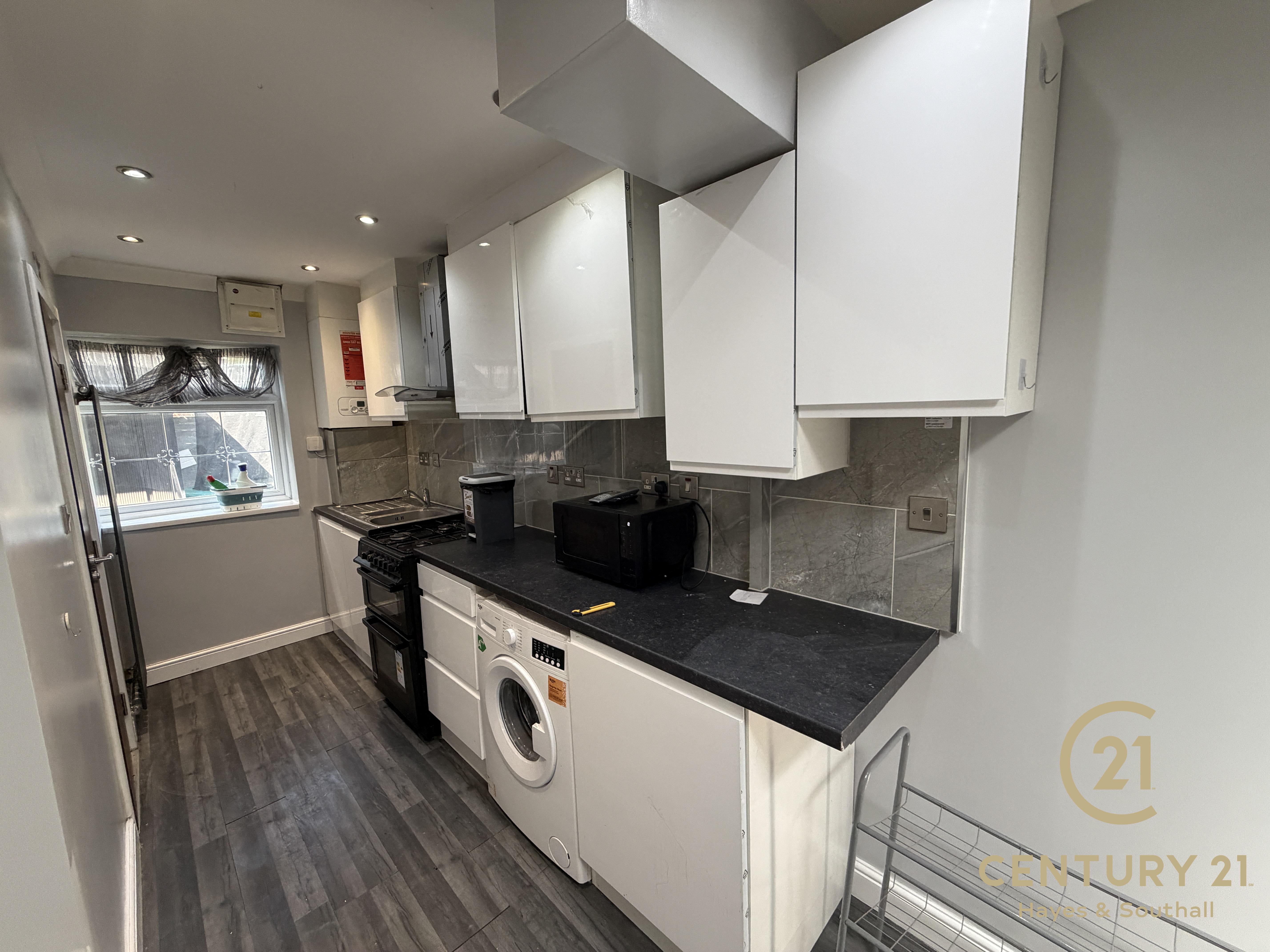 Flat Langdale Drive in Greater London