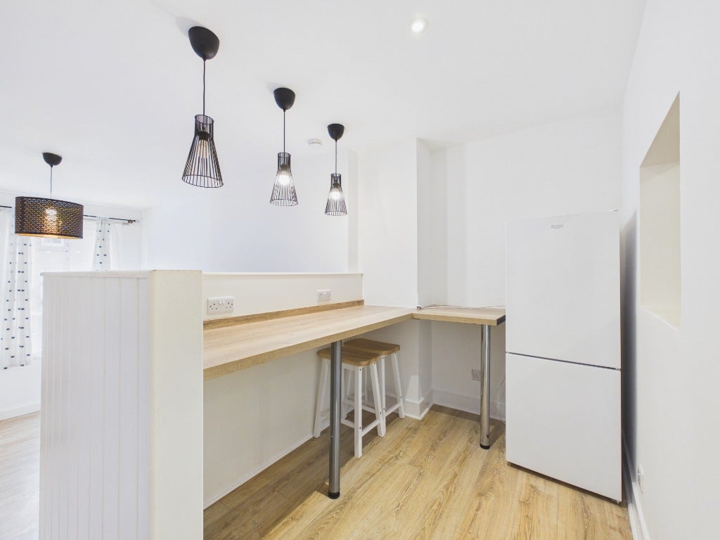 Flat Meadowbank Terrace in City of Edinburgh