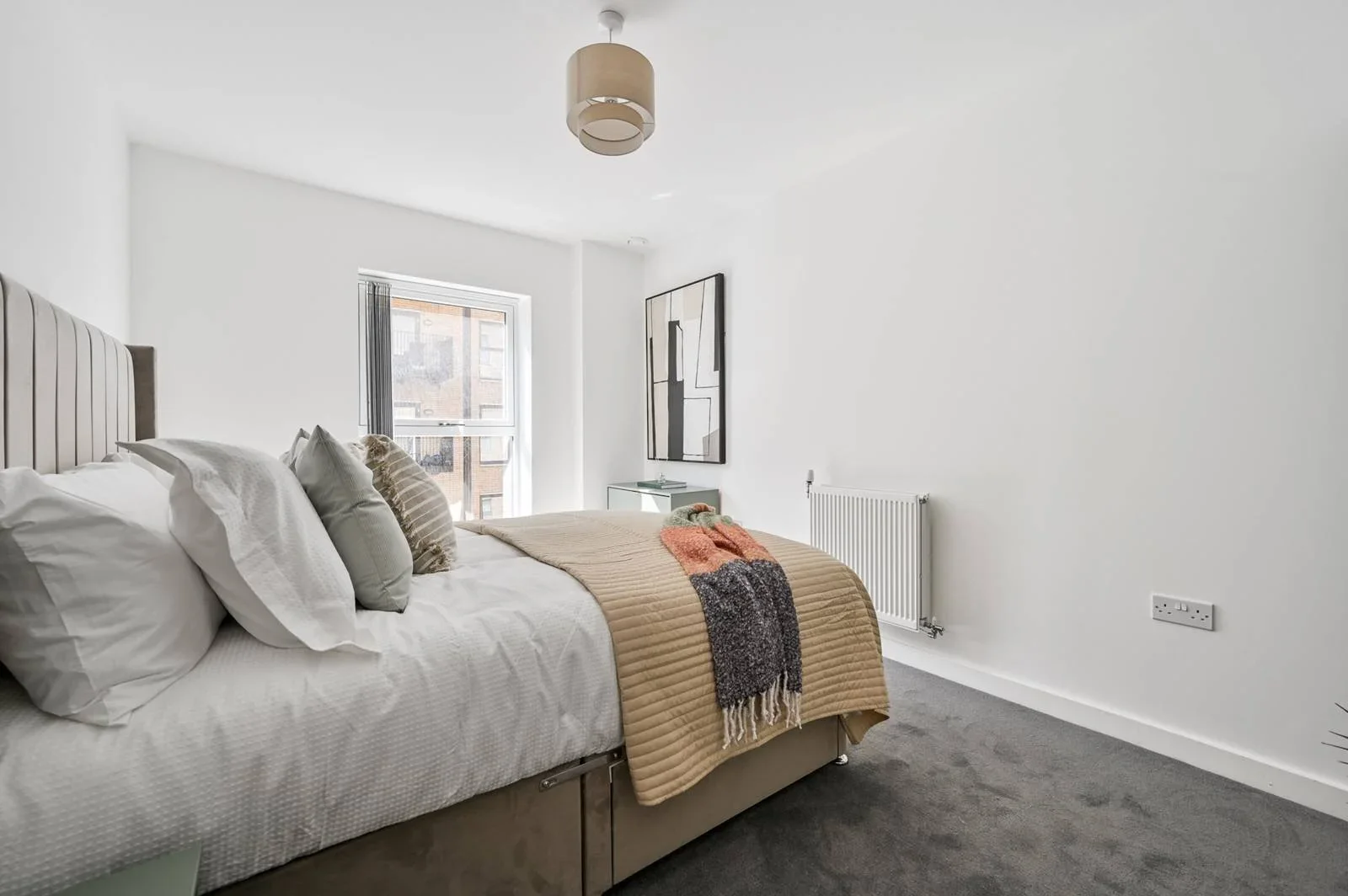Flat Rolfe Terrace in Greater London