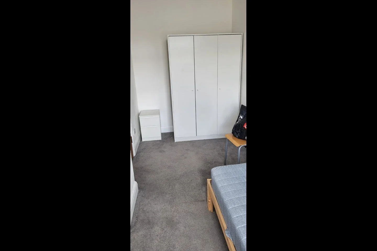 Room Great West Road in Greater London