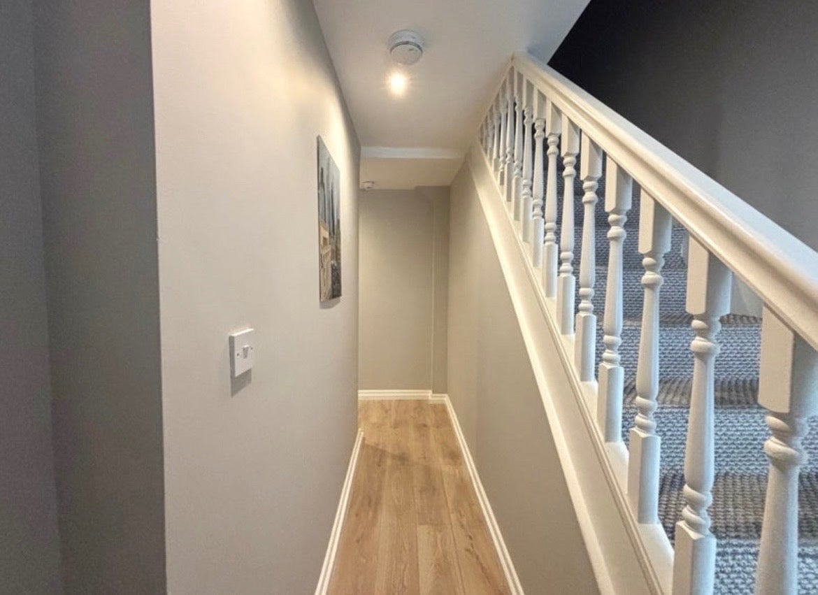 Room New Cross Road in Greater London