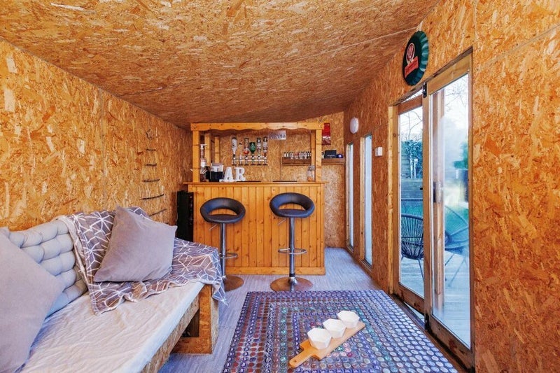 Room Homestead Crescent in Manchester