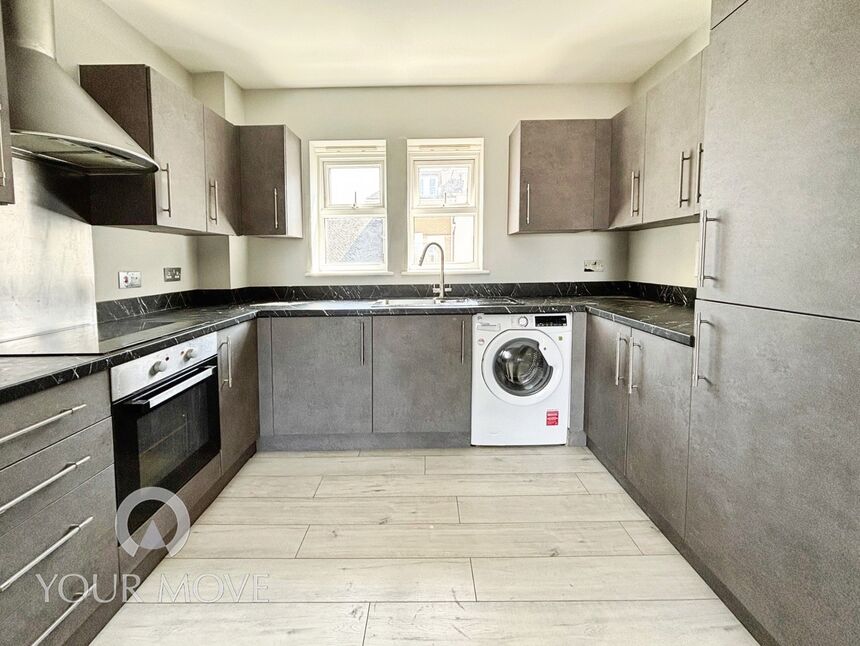 Flat Crawford Avenue in Dartford